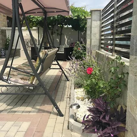 Casa Angela Homestay *